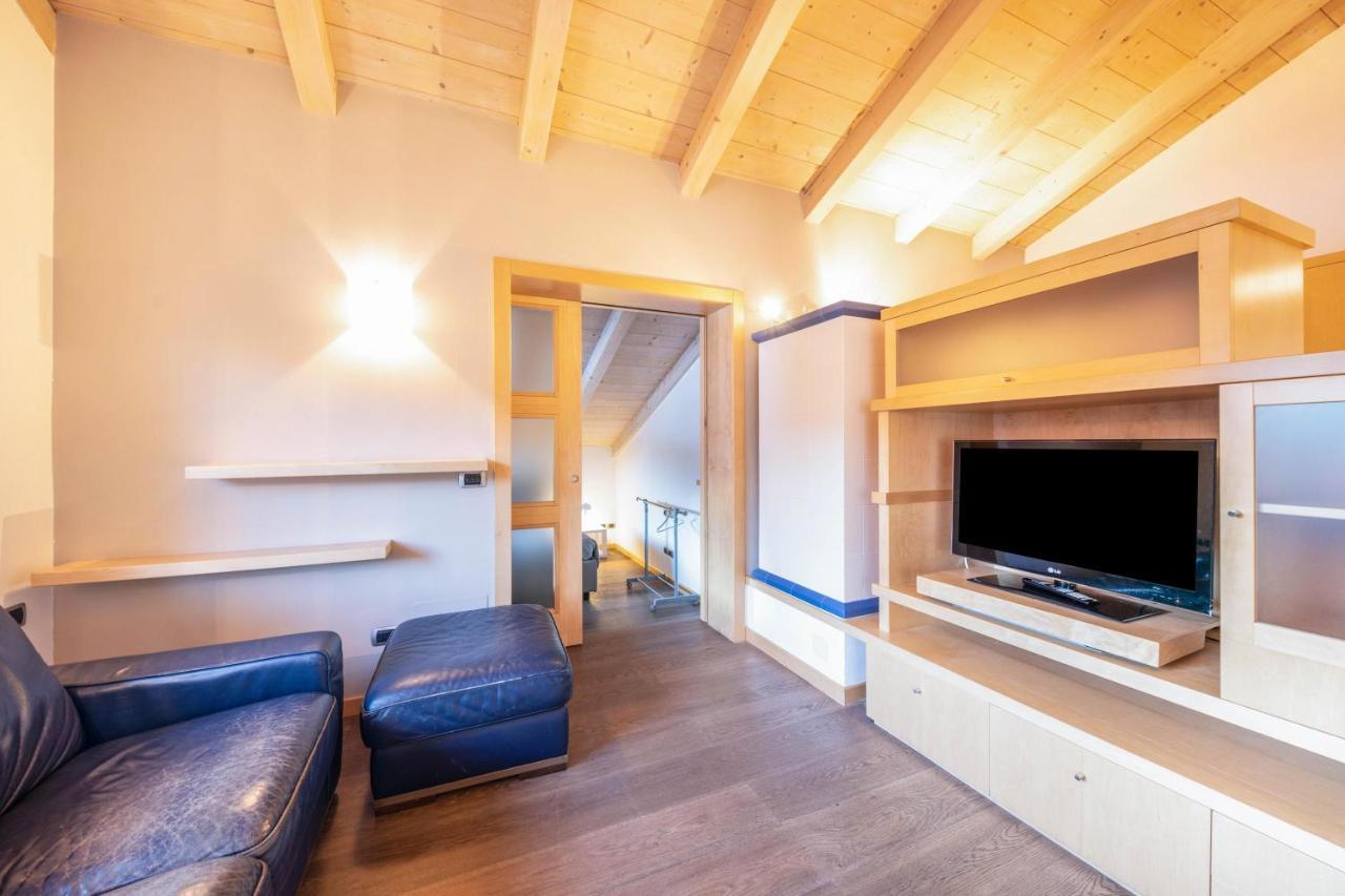La Pratolina Attico Apartment Castello-Molina di Fiemme Bagian luar foto